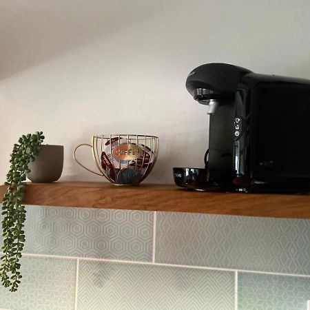 Cilhendre Holiday Cottages - The Dairy Swansea Bagian luar foto