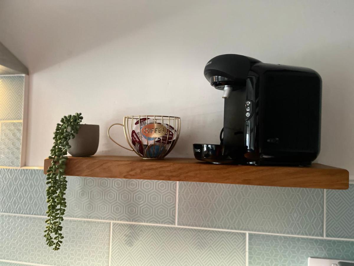 Cilhendre Holiday Cottages - The Dairy Swansea Bagian luar foto